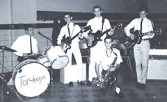 Wayne on drums with the Tor-kays
